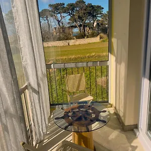 Studio Vue Sur Mer Avec Veranda - Roscoff